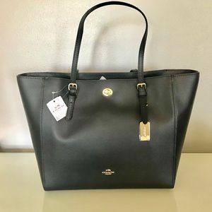Brand new - Coach Crossgrain Leather Tote Handbag